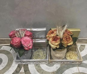 Букеты на заказ , цветы+ваза, поднос+открытка +упаковка подарка ручной работы
+79067340220