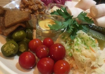 Фото компании  VAER, пивной ресторан 4