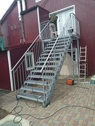 Пожарная эвакуационная лестница П2 и лестница третьего типа, Красноярск