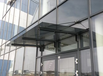 Стеклянный козырек