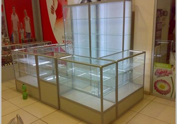 Торговый отдел из алюминиевого профиля. Цена 45000р.