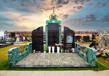 Мемориальный комплекс на Троекуровском кладбище