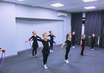 Фото компании  GymBalance школа художественной гимнастики на Гражданском проспекте 2