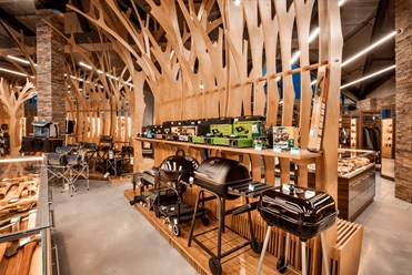 Отдел туризма в магазине BALLISTICA