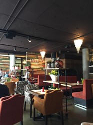 Фото компании  Saperavi Cafe, кафе грузинской кухни 53