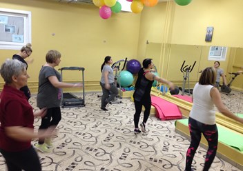 Фото компании  Фитнес студия для женщин и детей Aplle-fit 4