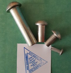 заклепка АМГ5
