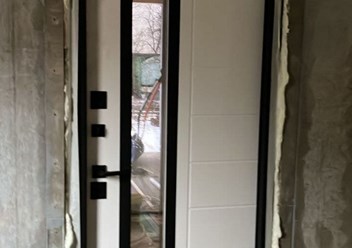 Фото компании  Маркет Дверей 4