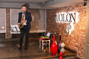 Фото компании  MOLON CAFE, кафе-ресторан 5