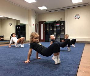 Фото компании  GymBalance школа художественной гимнастики на Загребском 4