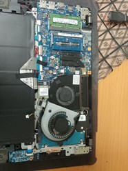 В наш сервис обратились с проблемой перегрева ноутбука и его периодических выключений во время работы. Диагностика показала неисправный кулер охлаждения. Мы поменяли кулер и почистили ноутбук.