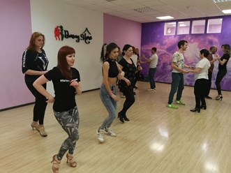 Фото компании  Танцующий Дом Dancing Home Surgut 1