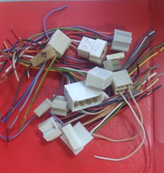 КОЛОДКА С ПРОВОДОМ