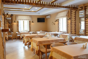 Фото компании  Дворик, кафе 9