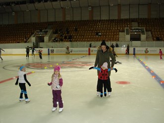 На льду группа тренера Лобанова И. В и Коробкиной Х. А.