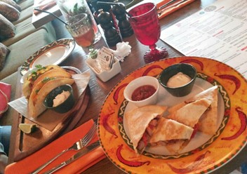 Фото компании  Панчо Пицца, сеть ресторанов итальянско-мексиканской кухни 3