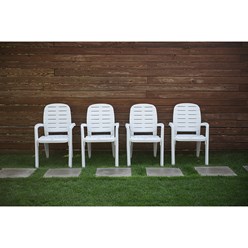 Кресло пластиковое “Прованс” белый, беж., туборг, шоколад, мокко, грэй 58 х 50 х 91 см 
https://ug-plastic.ru/