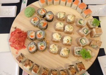 Фото компании  Sushi Маркет, кафе японской кухни 2