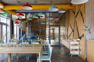 Фото компании  Школа Курорт 1