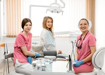 Фото компании ООО Стоматологическая клиника   Афидент 3