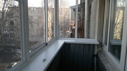 Остекление балконов алюминием