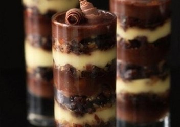 Фото компании  The Lounge, бар-ресторан 3