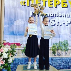 Фото компании  Танцевальная школа Аделанто 6