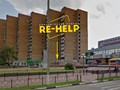 Вход в Бизнес-Центр "Мегаполис" в 10м от кинотеатра.
