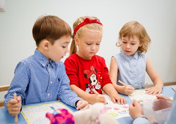 Фото компании ООО Частный английский детский сад Discovery Московский 6