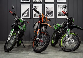 Фото компании ИП Мотосалон   "RZ moto" 1