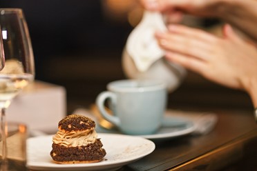 Фото компании  MOLON CAFE, кафе-ресторан 26