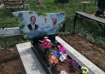 печать фото на памятнике