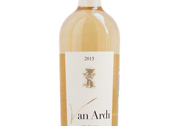 ВИНО ВАН АРДИ СУХОЕ БЕЛОЕ
Цена: 1 350 ₽

Артикул: 001406

Сортовой состав: Кангун 100%

Способ производства: селекция винограда до переработки. Ферментация при контролируемой температуре.