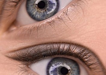 татуаж стрелки