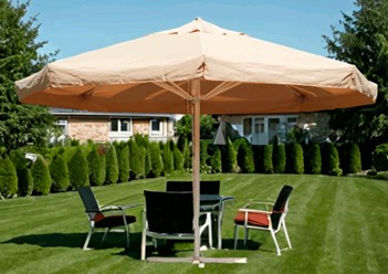 Пляжное оборудование "WoodBeach": раздевалки, дорожки деревянные, бунгало, теневые навесы, шезлонги, пляжные зонты, душевые стойки, перголы, вышки спасателя, обустройство пляжей