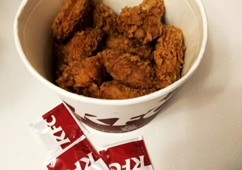 Фото компании  KFC, сеть ресторанов быстрого питания 6