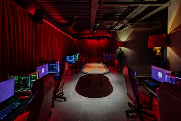 Фото компании  The Mansion 6
