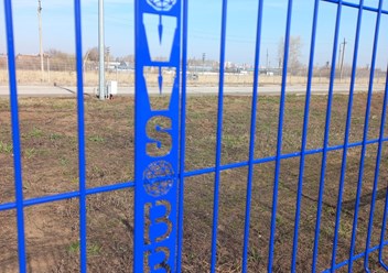 Возможно добавить декоративные элементы в ограждение