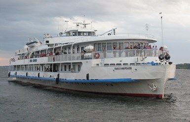 Круизы на теплоходе "Павел Миронов"