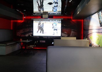 Фото компании  Black cat, спортбар 4