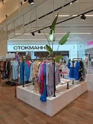 Одежда для женщин Ветка Стиль на отрытой площадке в ТЦ Мега Химки Must Market