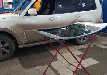 Замена автостекла