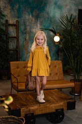 Фаворит сезона. Универсальное, комфортное платье в актуальный классический горох. 

Материал - супер-софт премиум класса!
Принт - горошек в гречичном цвете.
Платье отменно держит и сохраняет форму