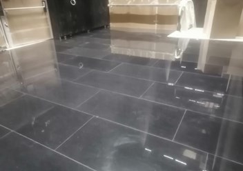 мощение полов камнем