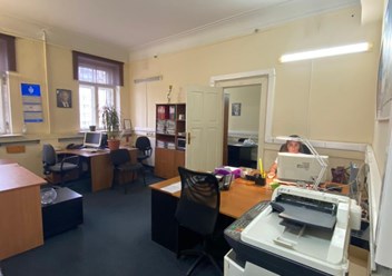 офис