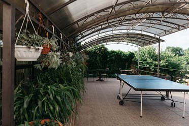 зона отдыха в саду