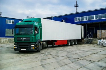 Фото компании ООО Транспортная компания «Везёт» 1