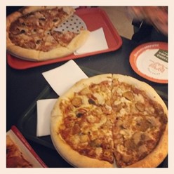 Фото компании  Ариба Пицца, сеть ресторанов-пиццерий 14