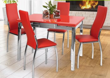 Обеденная группа №13 Прямоугольная столешница с закруглёнными углами отлично сочетается с обивкой стула выполненной в красных тонах. Металлическое основание кухонного стола-  прочное и долговечное.