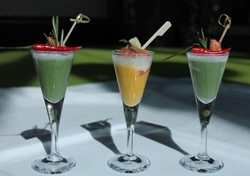 Фото компании  Vesna, ресторан-караоке 2